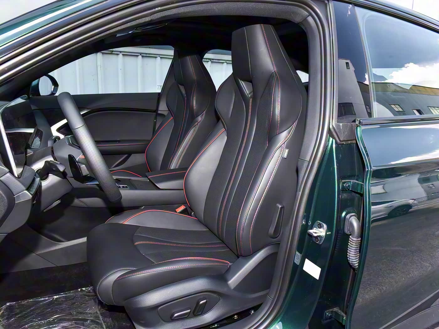 MG7 2023款2.0T自动奢享_16.jpg