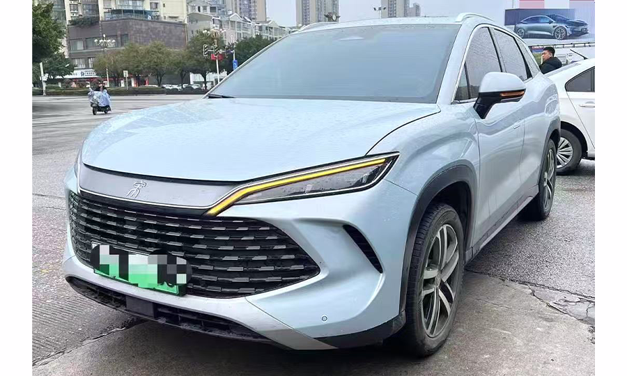 BYD-Song L-Used BYD Song L DM-i 2025 Model 112km Leading Edition 1.5L 101HP L4 E-CVT PHEV 18.3kWh 112km