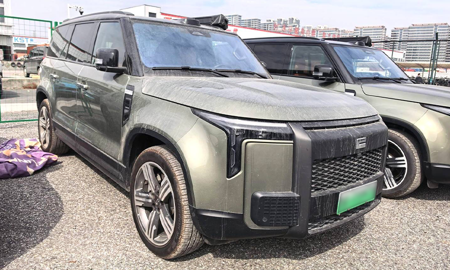 ROX-01-Used ROX 01 2024 Model Premium 6-Seater Long-Range Edition 1.5T 152HP L4 AT REEV 58.4kWh 306km