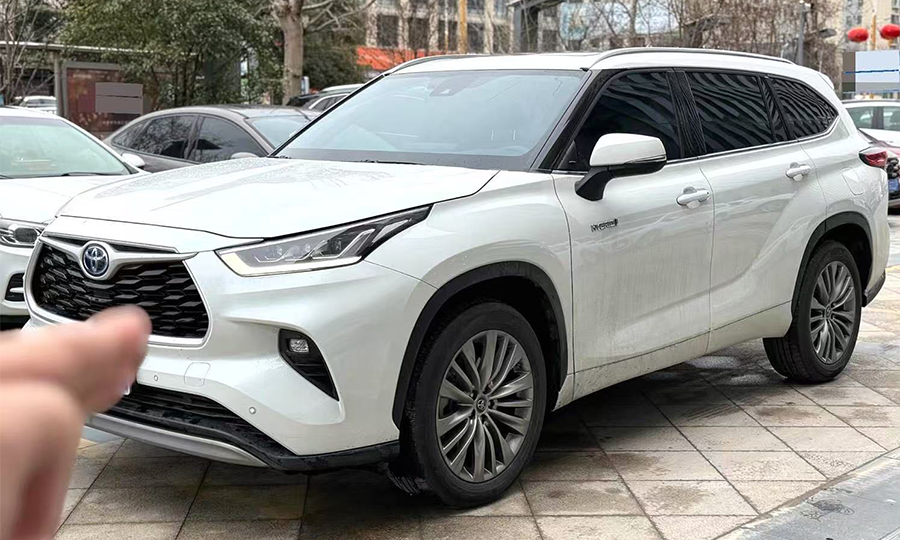 Toyota-Highlander-Used Toyota Highlander 2022 Model Dual-Hybrid 2.5L AWD Premium Edition Hybrid 2.5L 178HP L4 E-CVT