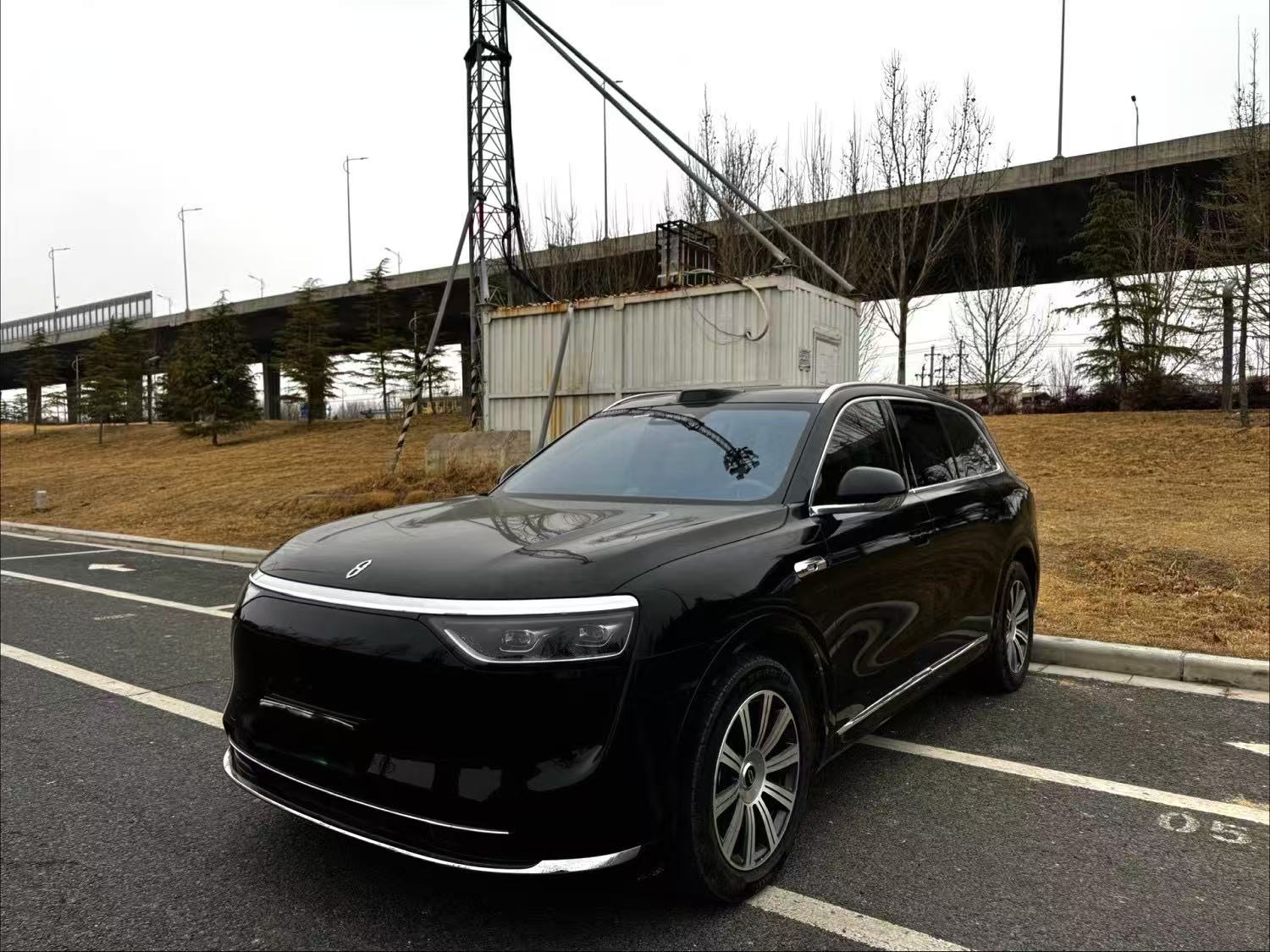 Used AITO M8 2025 Model Extended Range Max+ Edition 5-Seater 1.5T 160HP L4 AT REEV 53.4kWh 310km