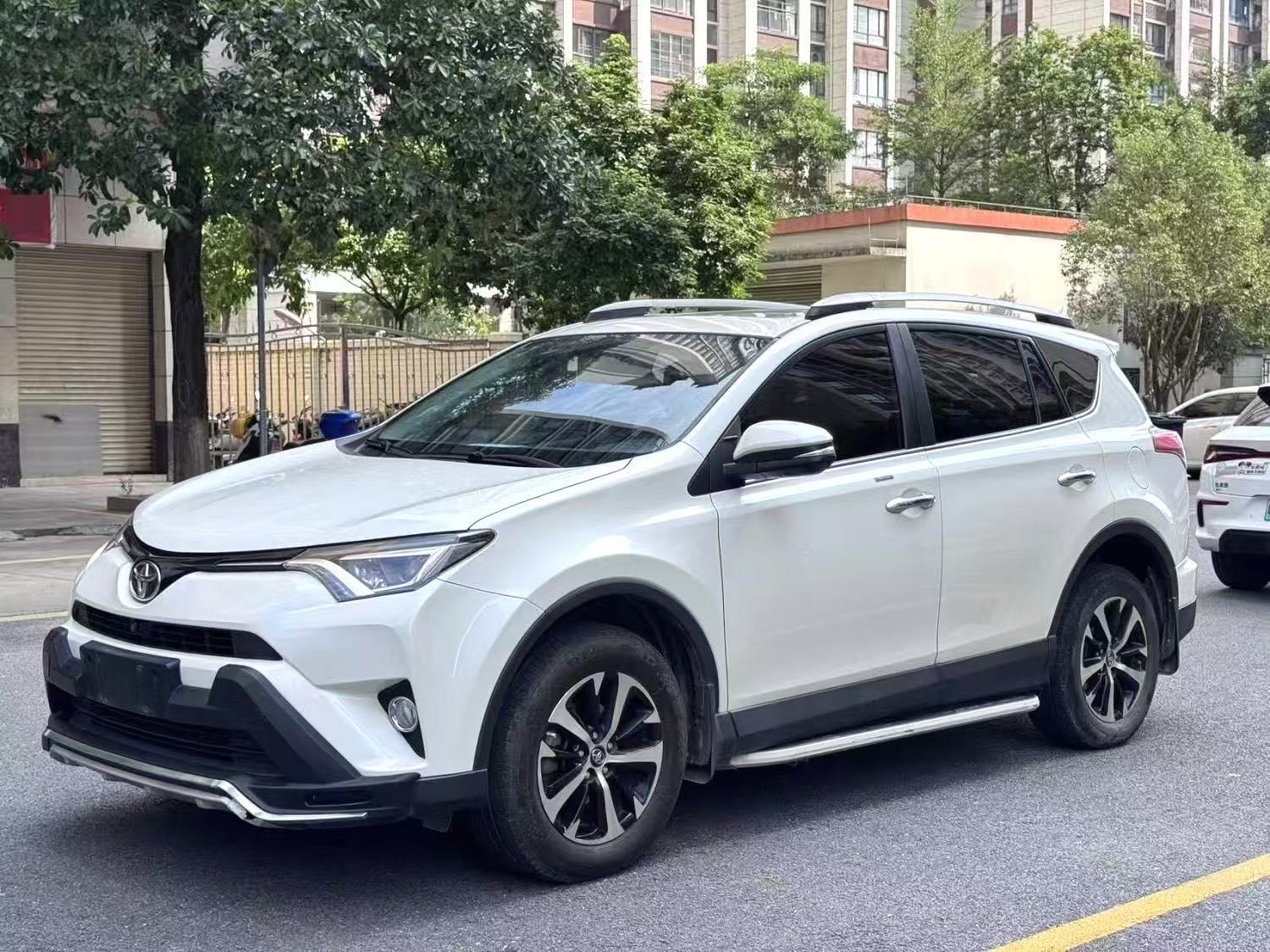 Used Toyota RAV4 2016 Model 2.0L CVT FWD Smart Edition 2.0L 151HP L4 8CVT