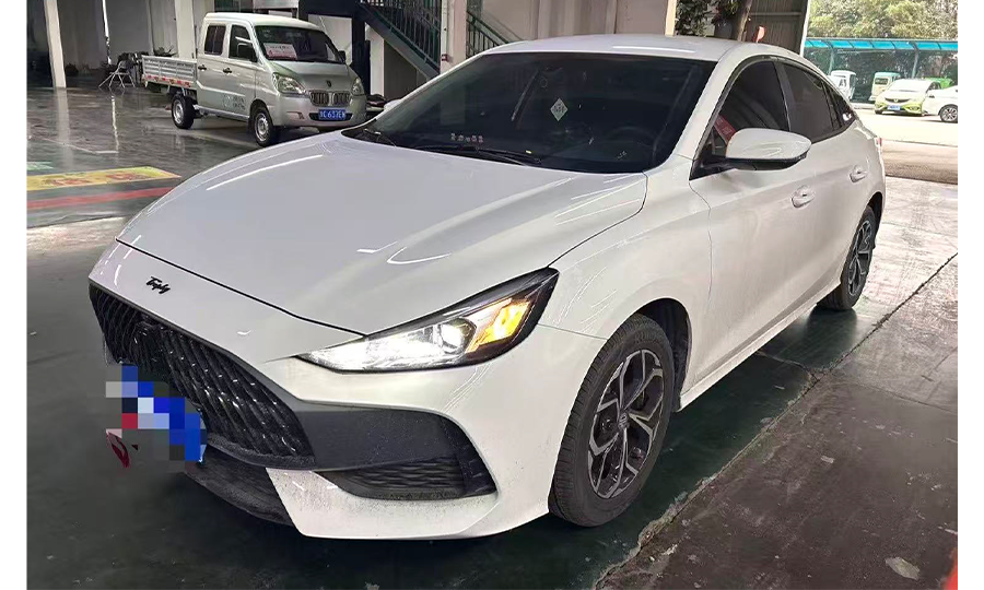 MG-MG 5-Used MG5 2023 Model 180DVVT Manual Fashion Edition 1.5L 129HP L4 5MT