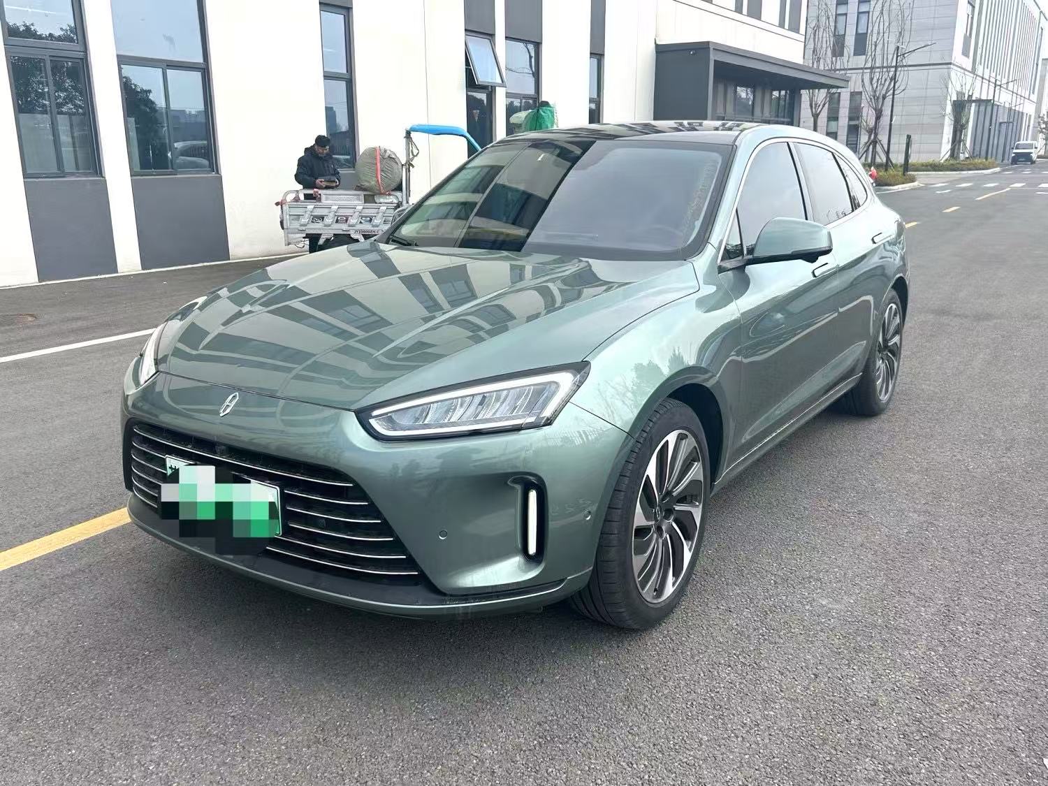 Used AITO M5 2022 Model Extended-Range AWD Ultimate Edition 1.5T 125HP L4 AT REEV 40kWh 150km