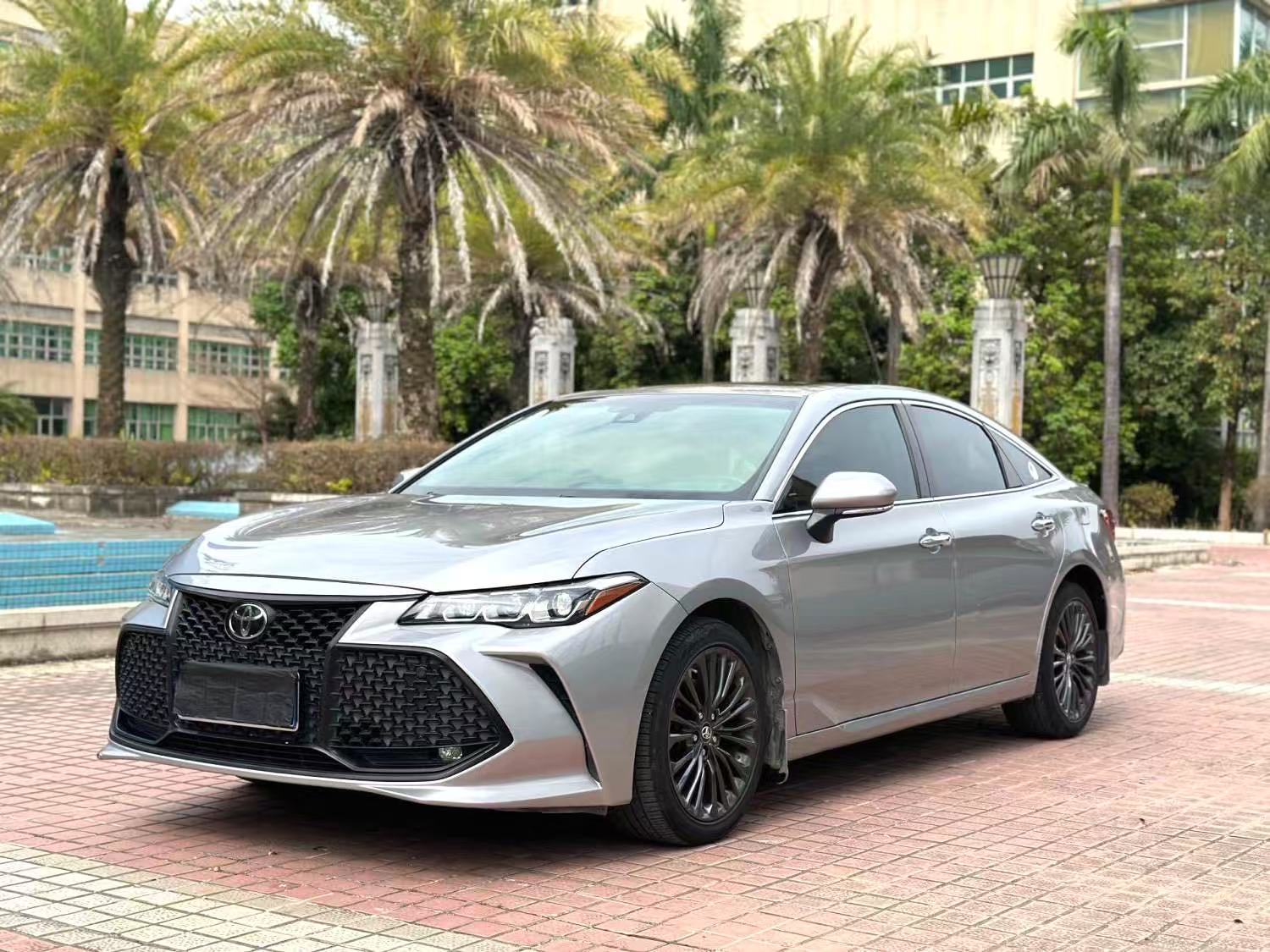 Used Toyota Avalon 2021 Model 2.5L Luxury Edition 2.5L 209HP L4 8AT