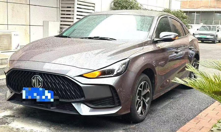 MG-MG 5-Used MG5 2023 Model 180DVVT Manual Fashion Edition 1.5L 129HP L4 5MT