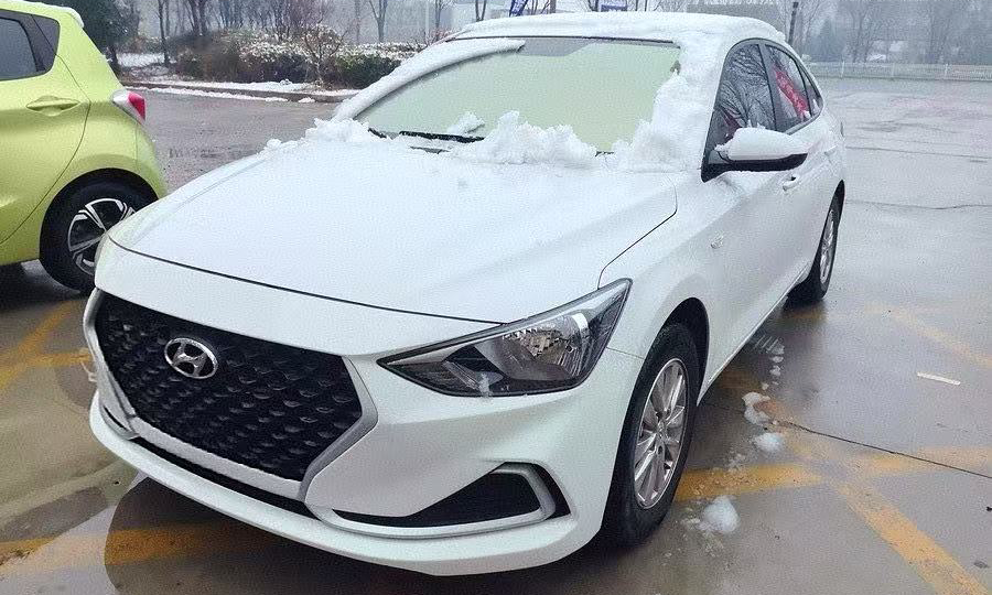 Hyundai-Elantra-Used Hyundai Elantra 2020 Model 1.6L Automatic GL Premium Edition 1.6L 123HP L4 6AT