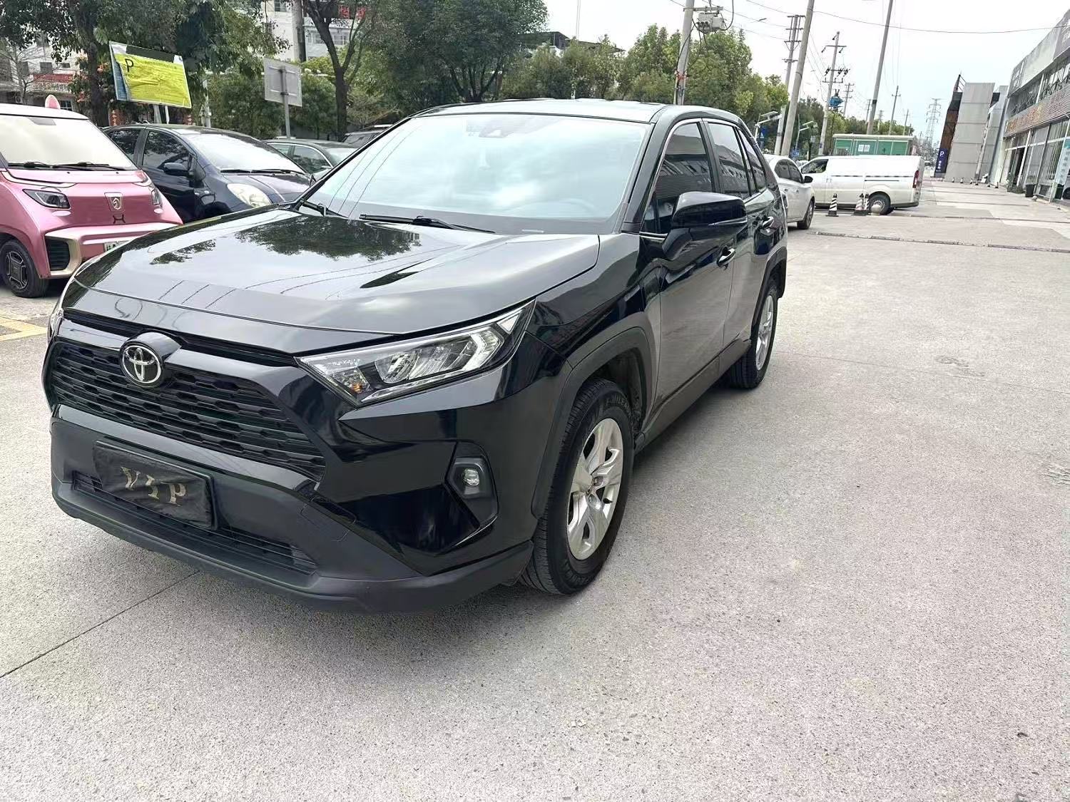 Used Toyota RAV4 2023 Model 2.0L CVT FWD Urban Edition 2.0L 171HP L4 10CVT