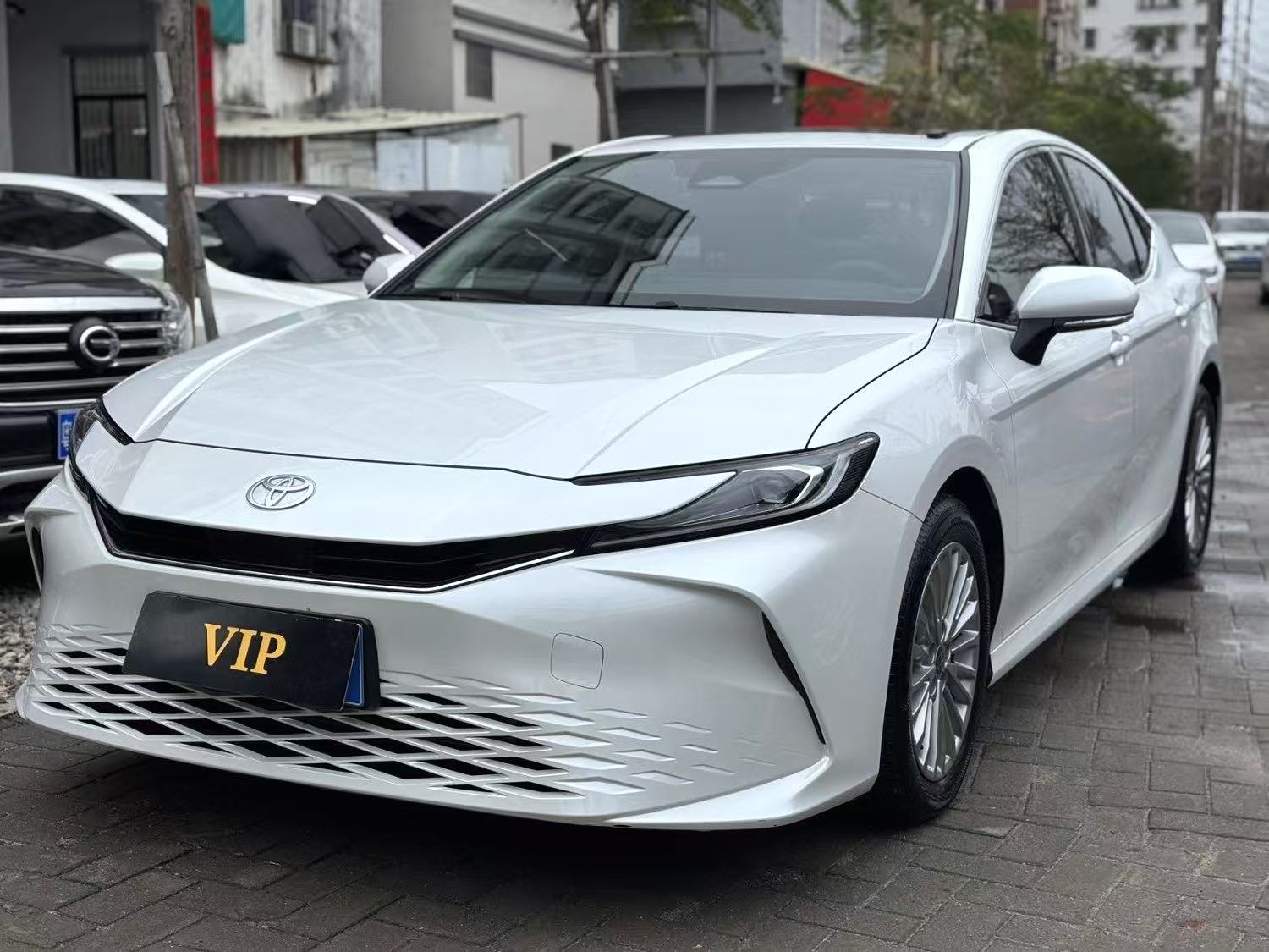 Used Toyota Camry 2024 Model 2.0E Elite Edition 2.0L 173HP L4 CVT