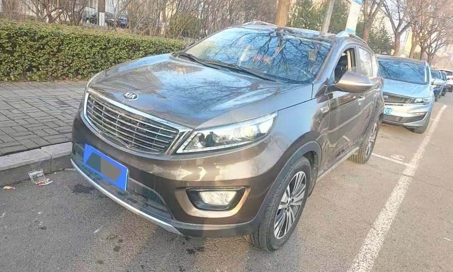 KIA-Sportage-Used Kia Sportage 2015 Model 2.0L Automatic FWD DLX Edition 2.0L 165HP L4 6AT