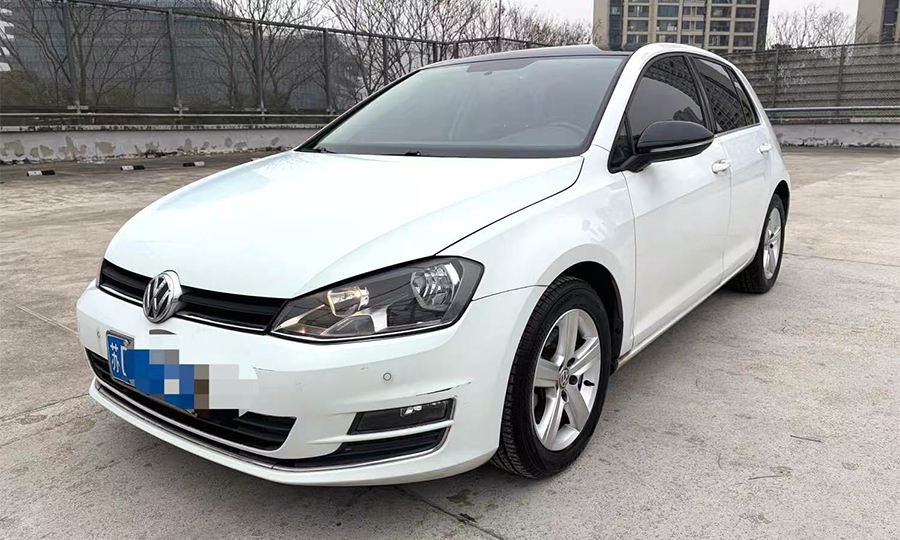 Volkswagen-Golf-Used Volkswagen Golf 2016 Model 1.4TSI 25th Anniversary Edition 1.4T 131HP L4 7DCT