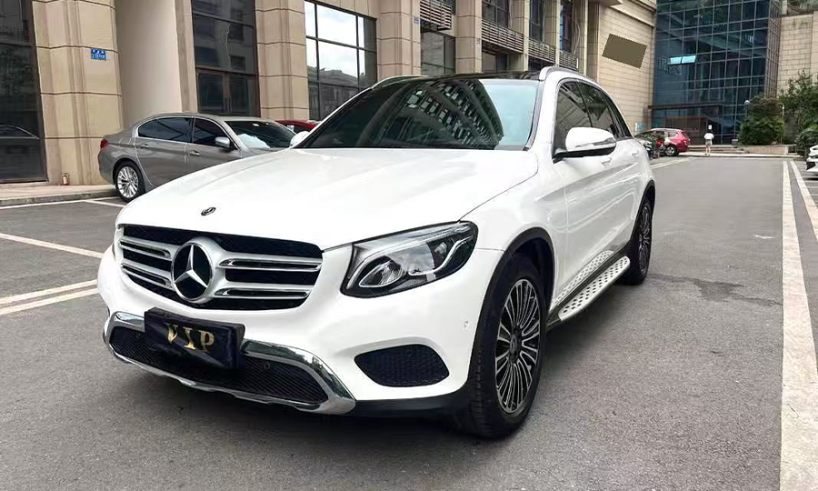 Mercedes-Benz-GLC-Used Mercedes-Benz GLC 2019 Model GLC 200 4MATIC Edition 2.0T 184HP L4 9AT