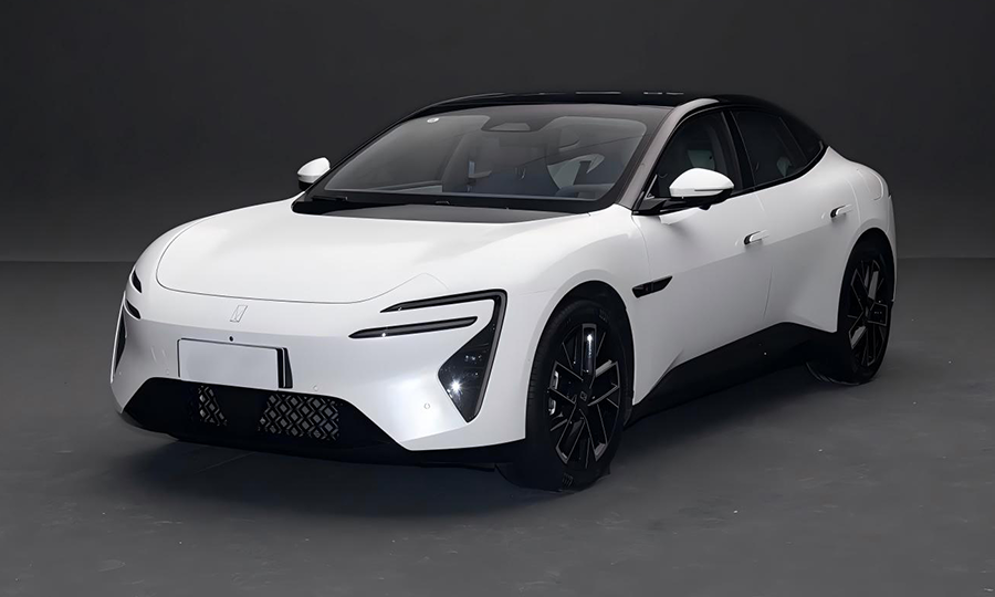 AVATR-Avatr 06-Wholesale Avatr 06 2025 Model Pro Extended Range Edition 1.5T 156HP L4 AT REEV 31.7kWh 230km