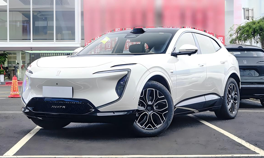 AVATR-Avatr 07-Wholesale Avatr 07 2026 Model Max+ Extended Range Edition 1.5T 156HP L4 AT REEV 39.05kWh 245km