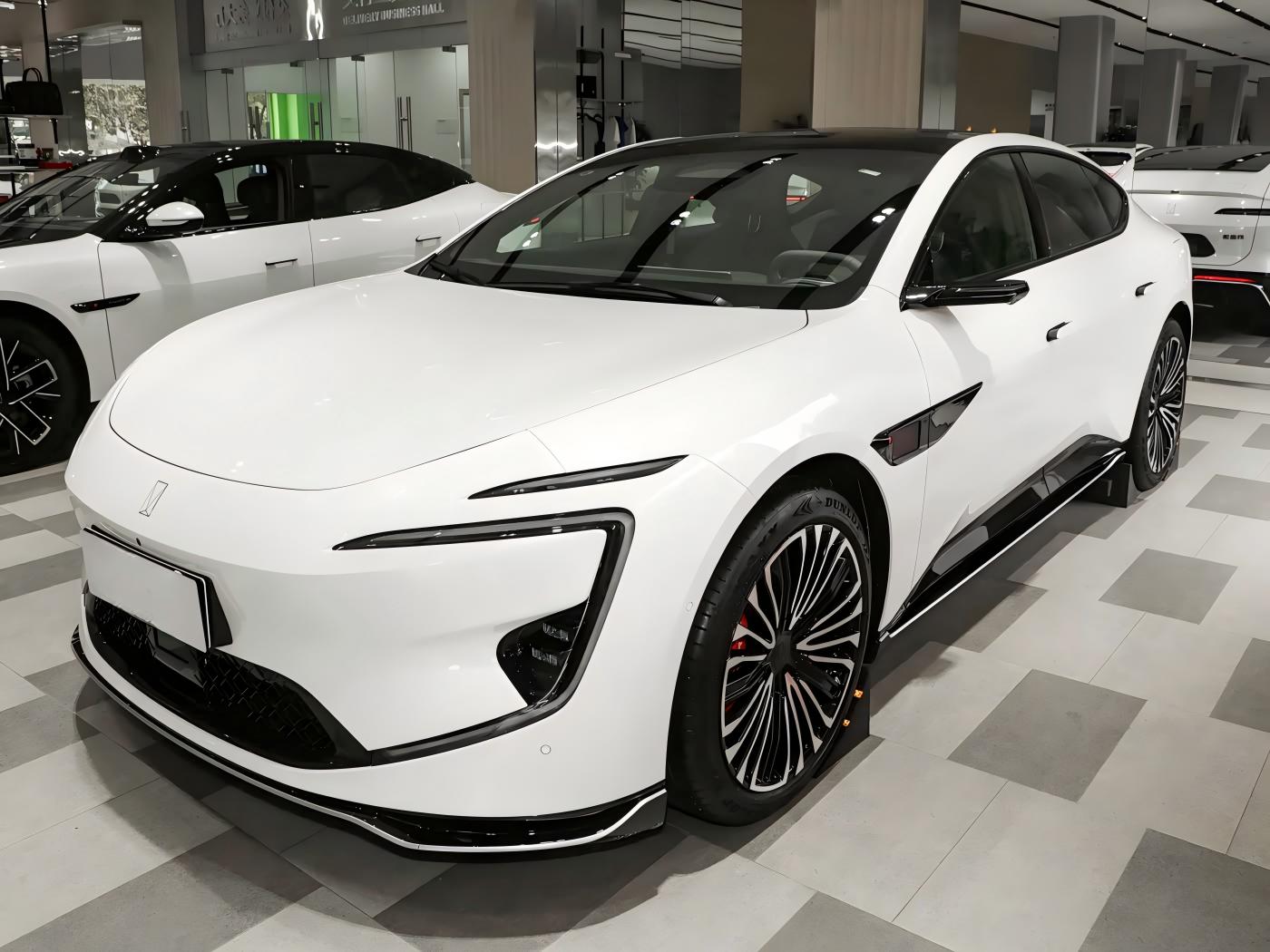 Wholesale Avatr 12 2026 Model Max Extended Range Edition 1.5T 156HP L4 AT REEV 52.01kWh 356km