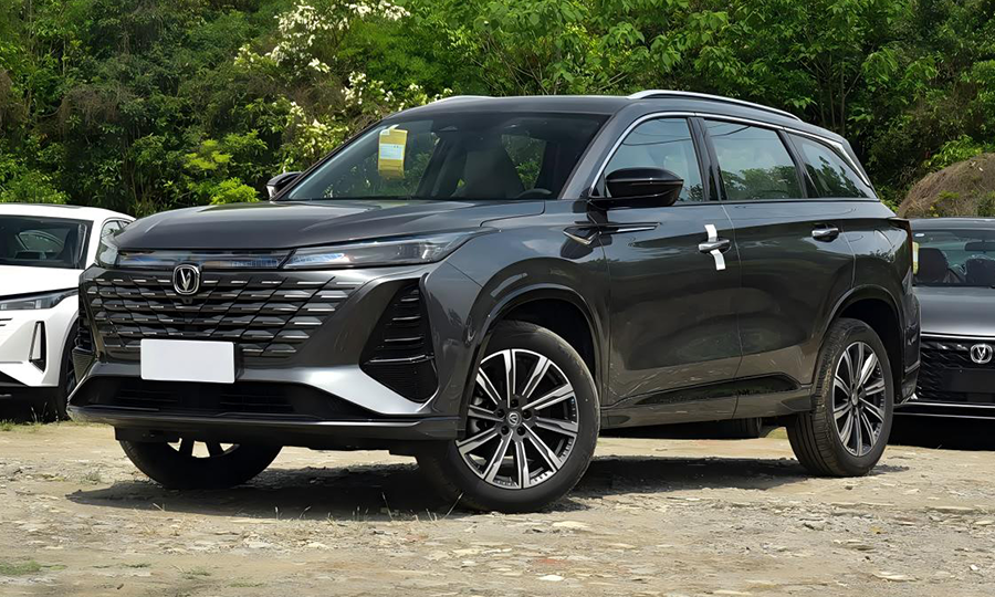 Changan-CS75 PLUS-Wholesale Changan CS75 PLUS 2025 Model 3rd Generation 1.5T Jinhang Edition 1.5T 188HP L4 8AT