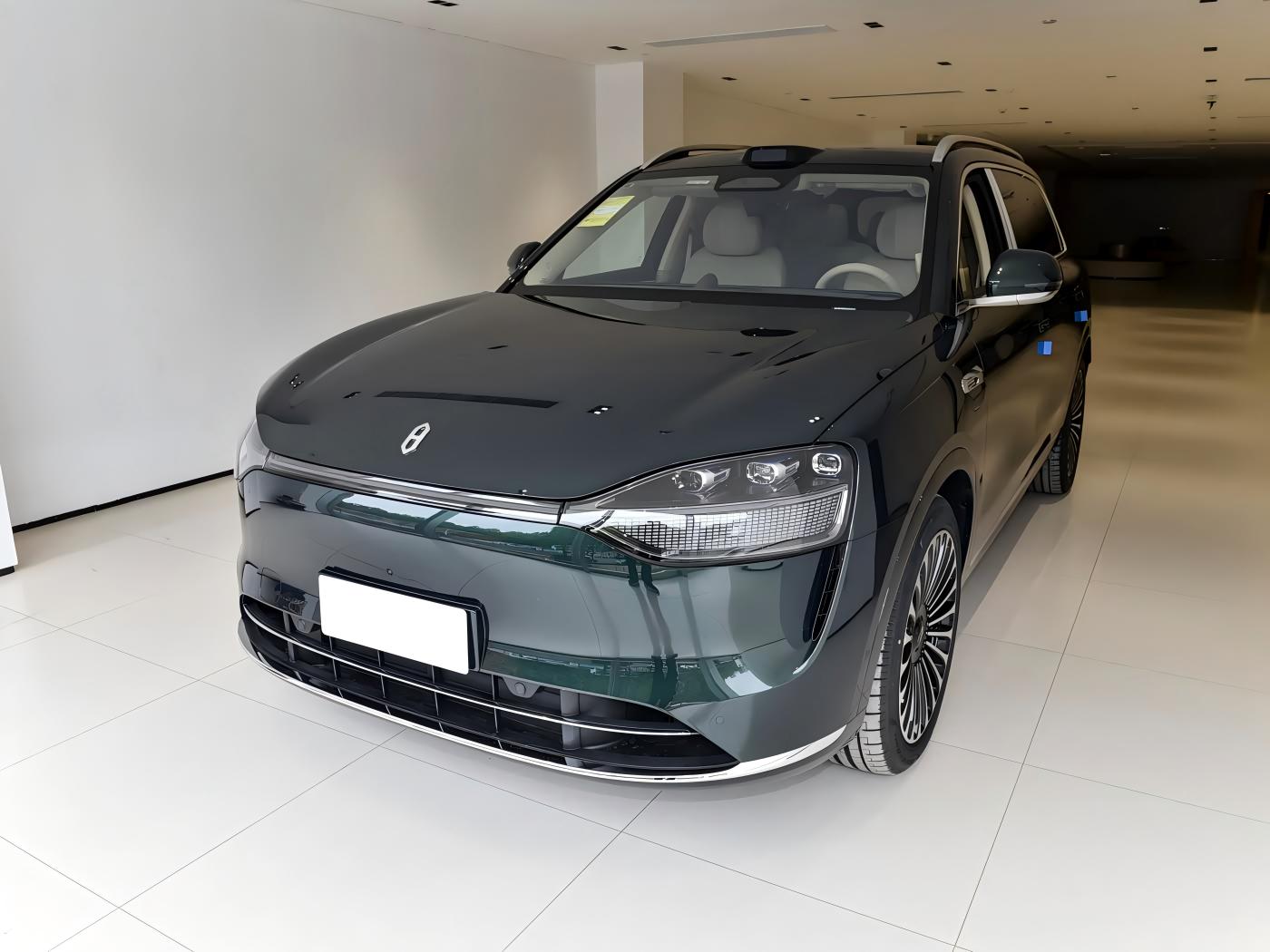 Wholesale AITO M9 2025 Model Extended-Range Ultra Edition 6-Seater 1.5T 160HP L4 AT REEV 52kWh 266km