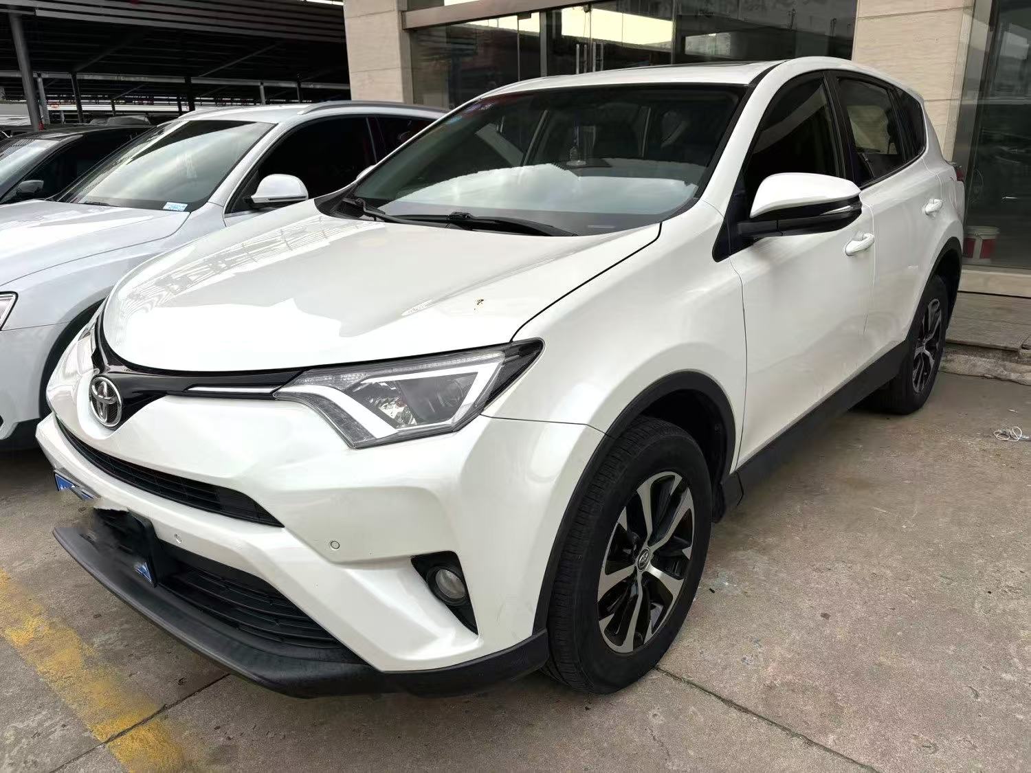 Used Toyota RAV4 2019 Model 2.0L CVT FWD Style X Limited Edition 2.0L 151HP L4 8CVT