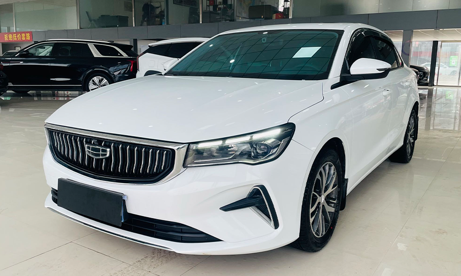 Geely-Emgrand-Used Geely Emgrand 2023 Model 4th Generation 1.5L Manual Deluxe Edition 1.5L 127HP L4 5MT