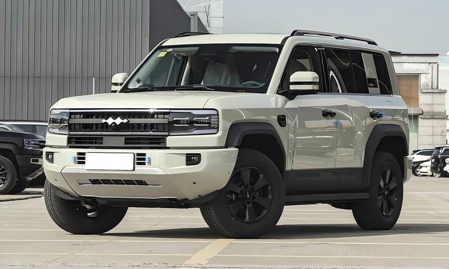 FANGCHENGBAO-B5-Wholesale Fangchengbao B5 2025 Model 210KM TS UItra Edition 1.5T 194HP L4 E-CVT PHEV 47.8kWh 210km