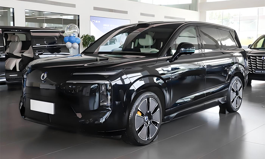 Denza-N8L-Wholesale Denza N8L 2025 Model Flagship Edition 2.0T 207HP L4 E-CVT PHEV 46.9kWh 230km