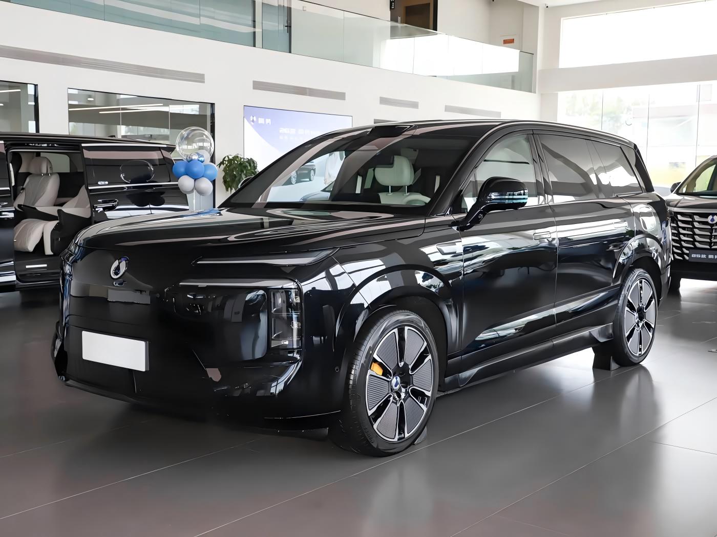 Wholesale Denza N8L 2025 Model Flagship Edition 2.0T 207HP L4 E-CVT PHEV 46.9kWh 230km