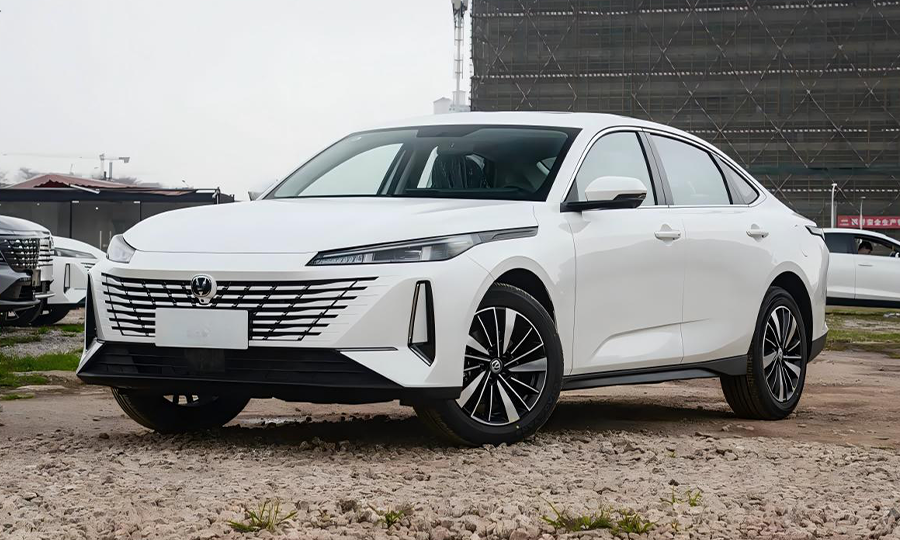 Changan-Eado-Wholesale Changan Eado 2025 Model 145KM Warship Edition 1.5L 98HP L4 E-CVT PHEV 18.4kWh 145km