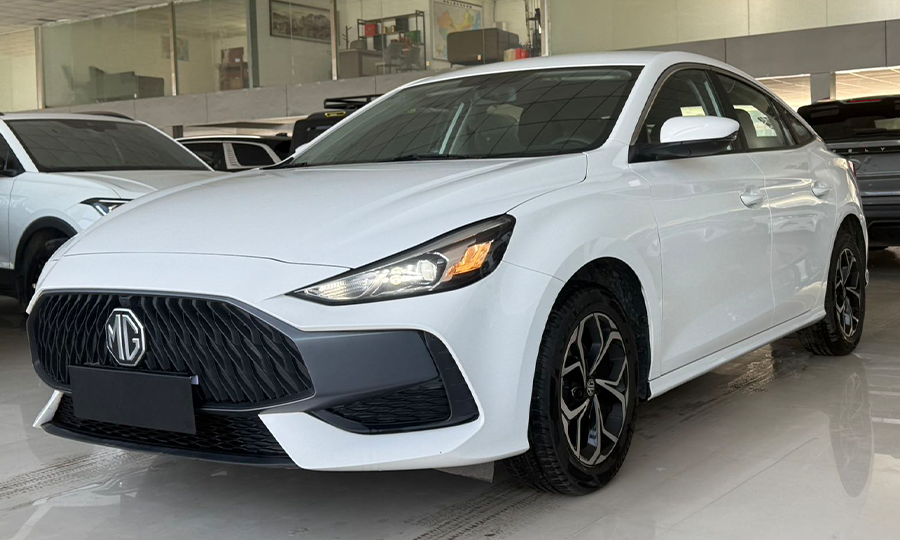 MG-MG 5-Used MG5 2023 Model 180DVVT Manual Fashion Edition 1.5L 129HP L4 5MT