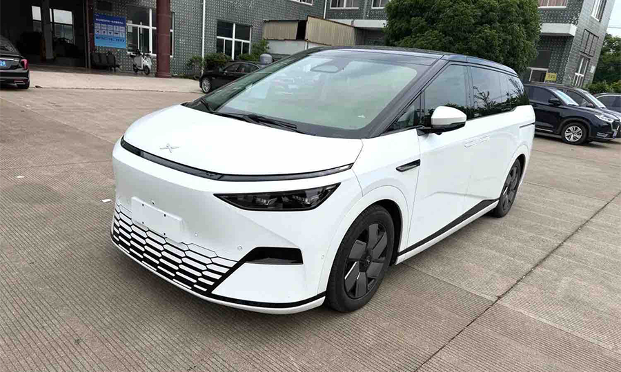 Xpeng-X9-Used Xpeng X9 2024 Model 610 Long Range Pro Edition BEV 49.92kWh 430km