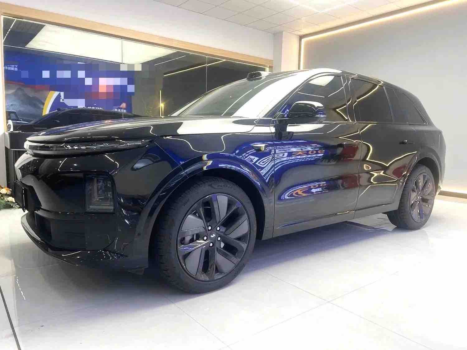 Wholesale Li Auto 2024 L6 Max AT 1.5T 154HP L4 AT REEV 36.8kWh 212km