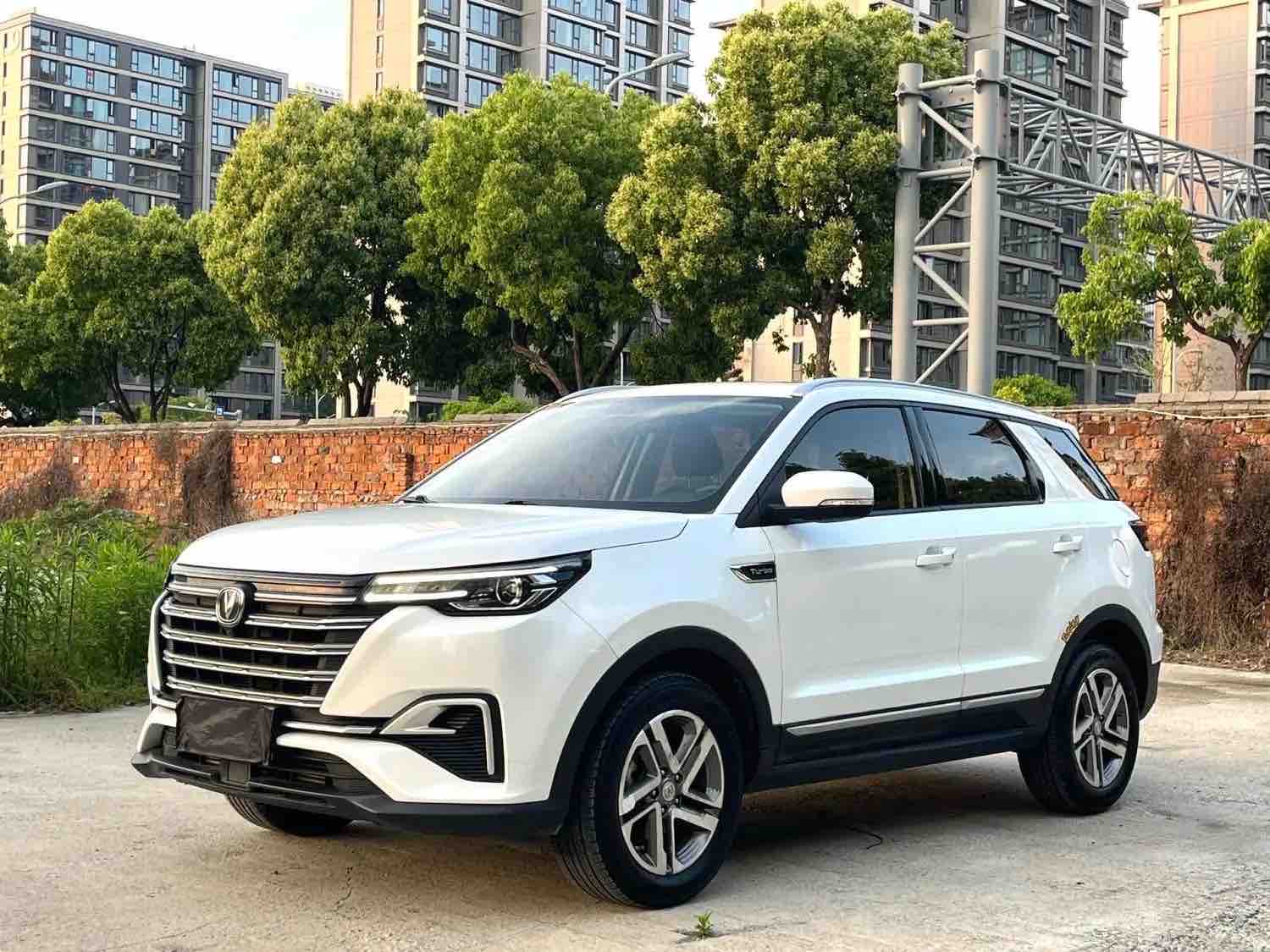 Changan-CS55 PLUS-Used In Stock Changan CS55 PLUS 2020 Model 156HP 6MT White SUV Export Wholesale
