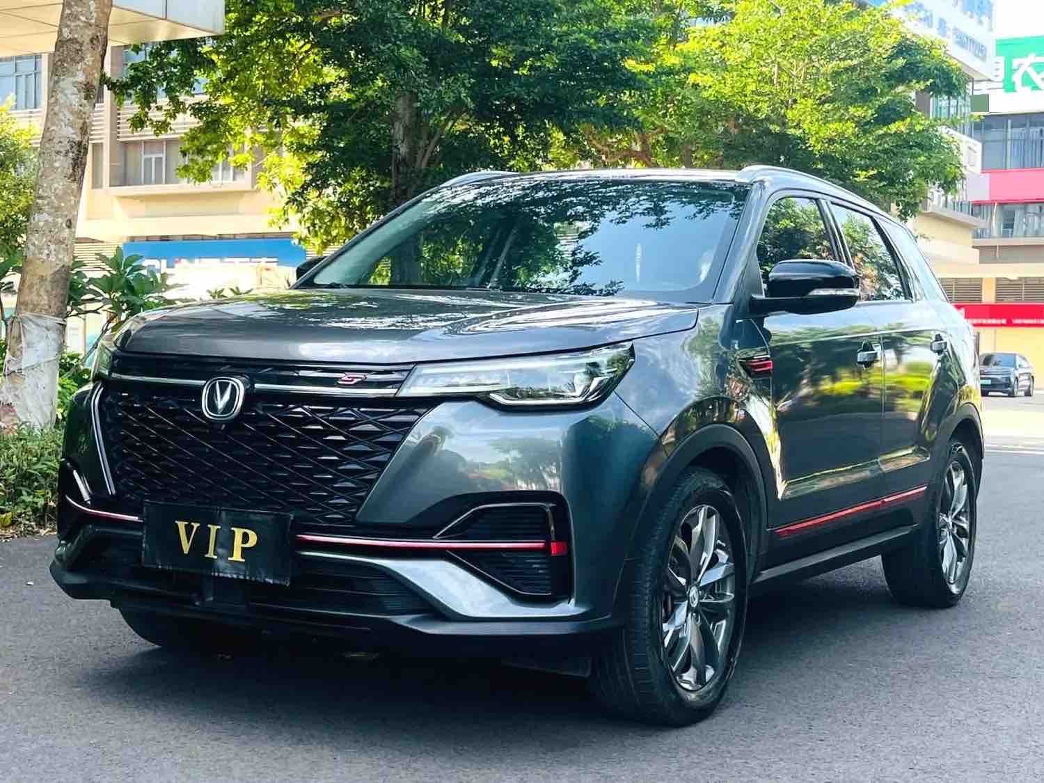 Used In Stock Changan CS55 PLUS 2021 188HP 8AT Luxury SUV For Export Wholesale