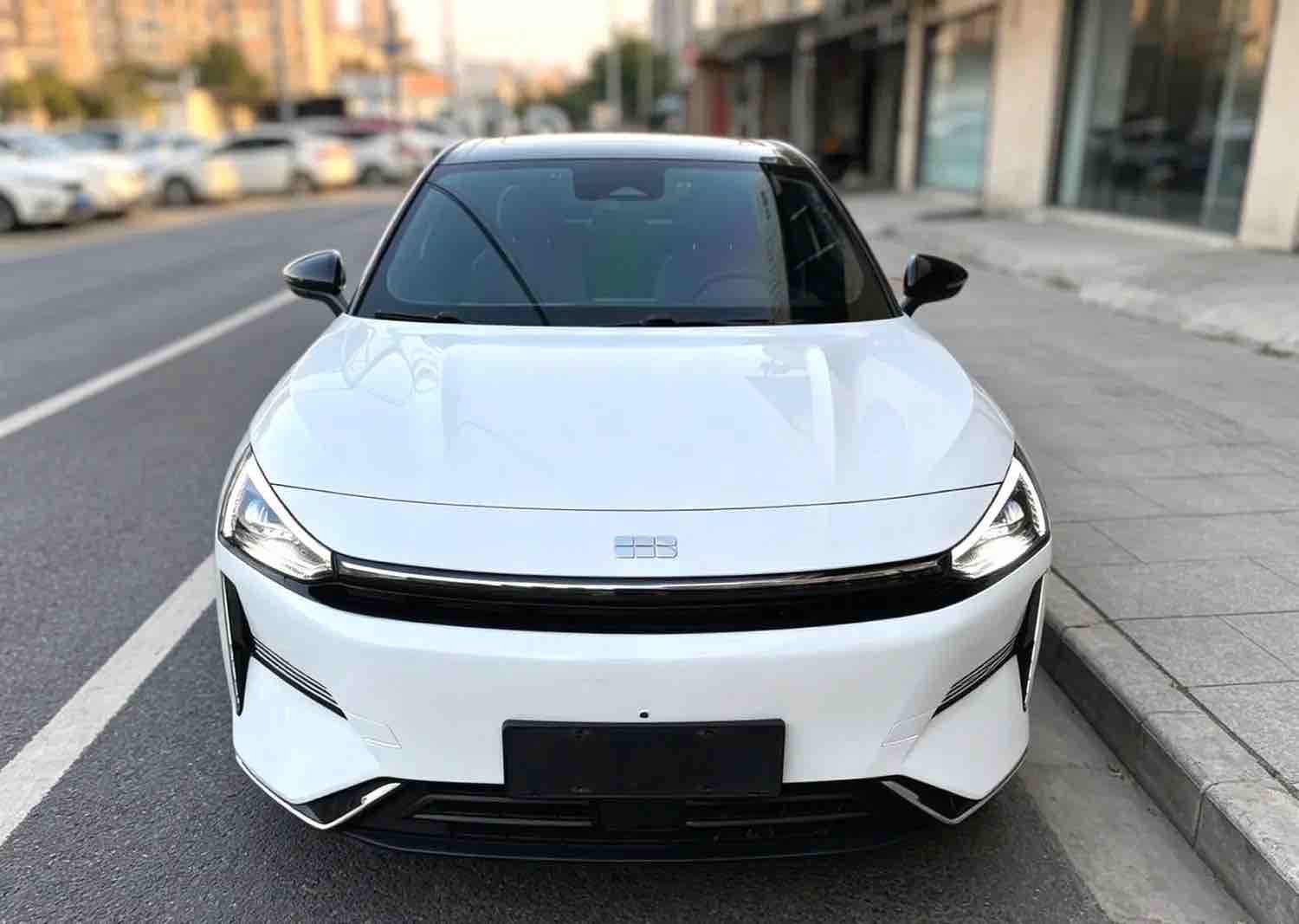 Geely-Galaxy-Used 2024 Geely Galaxy L6 1.5T 125km Creation Auto In Stock Export PHEV Compact Car