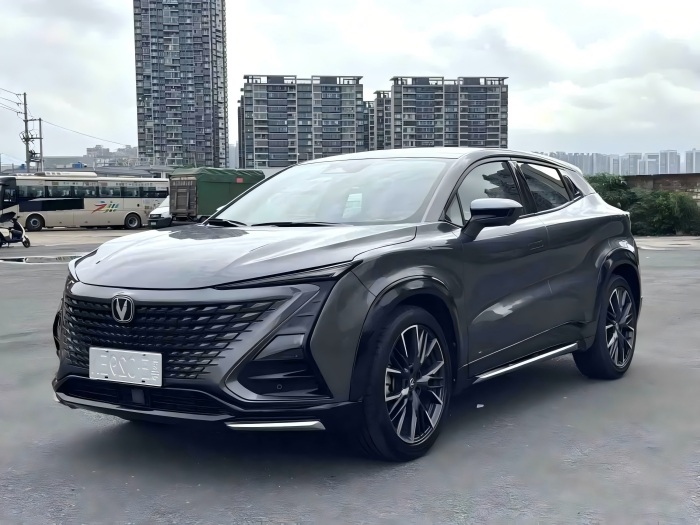 Used 2023 Changan UNI-T 1.5T Flagship Auto 177HP 7DCT SUV Ready Stock Bulk Export