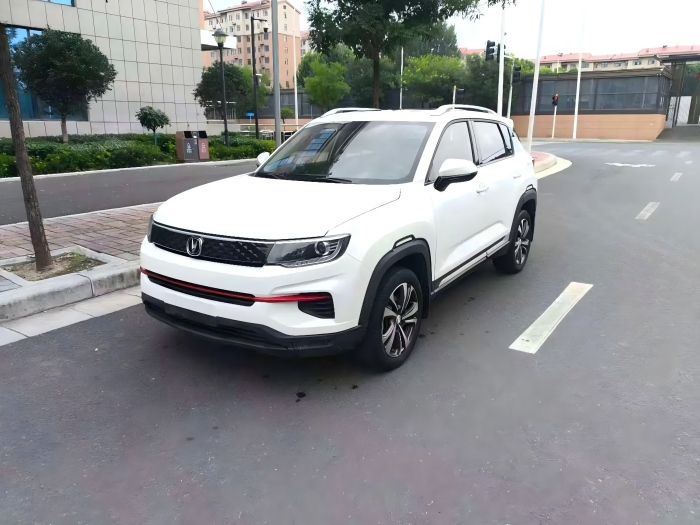 Changan-CS35 PLUS-Used 2021 Changan CS35 PLUS 1.6L 128HP Manual Luxury In Stock For Export Changan-CS35 PLUS-Used 2021 Changan CS35 PLUS 1.6L 128HP Manual Luxury In Stock For Export